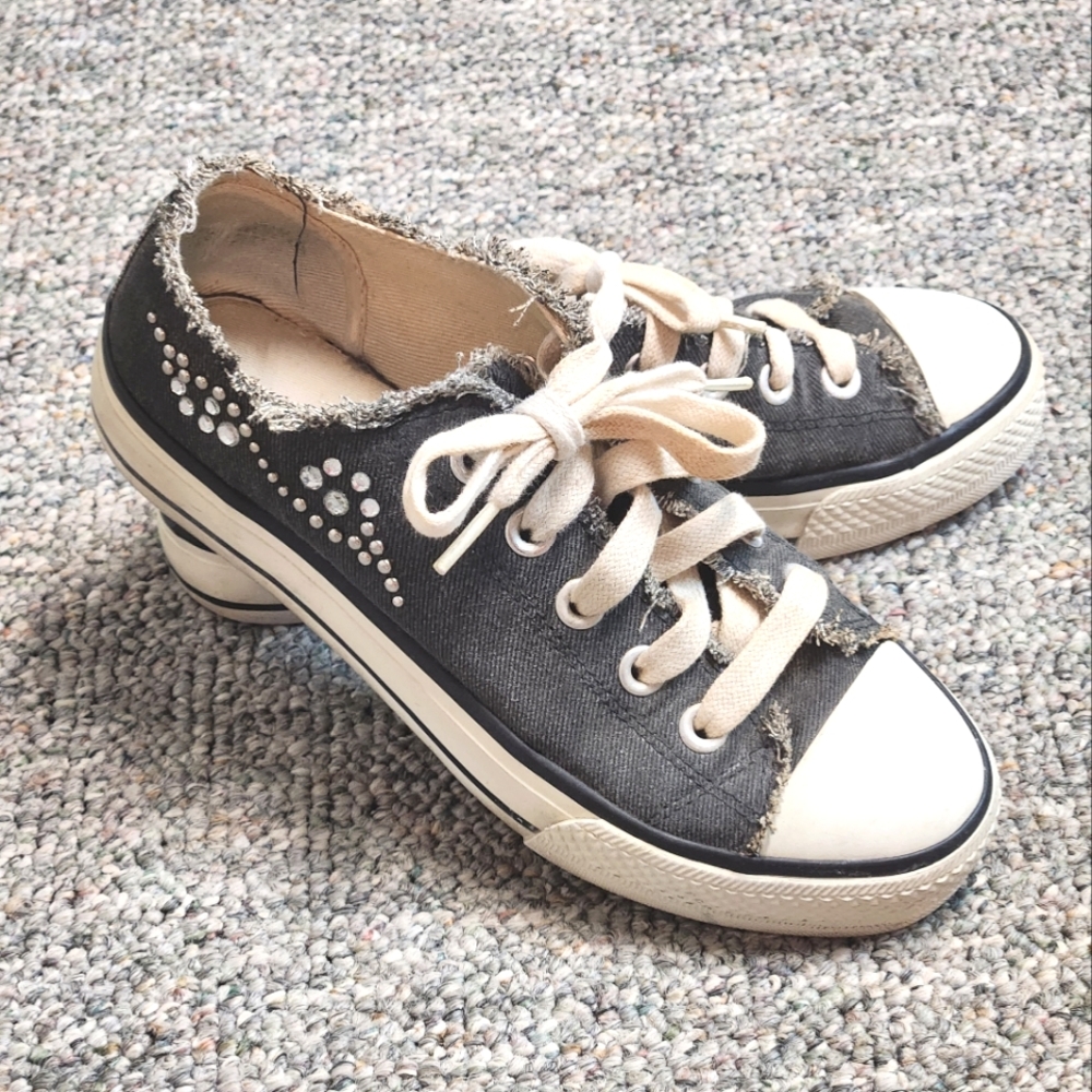 Nine West Cloud 9 Flicker Washed Black Twill Rhinestone Sneakers 7.5 RARE